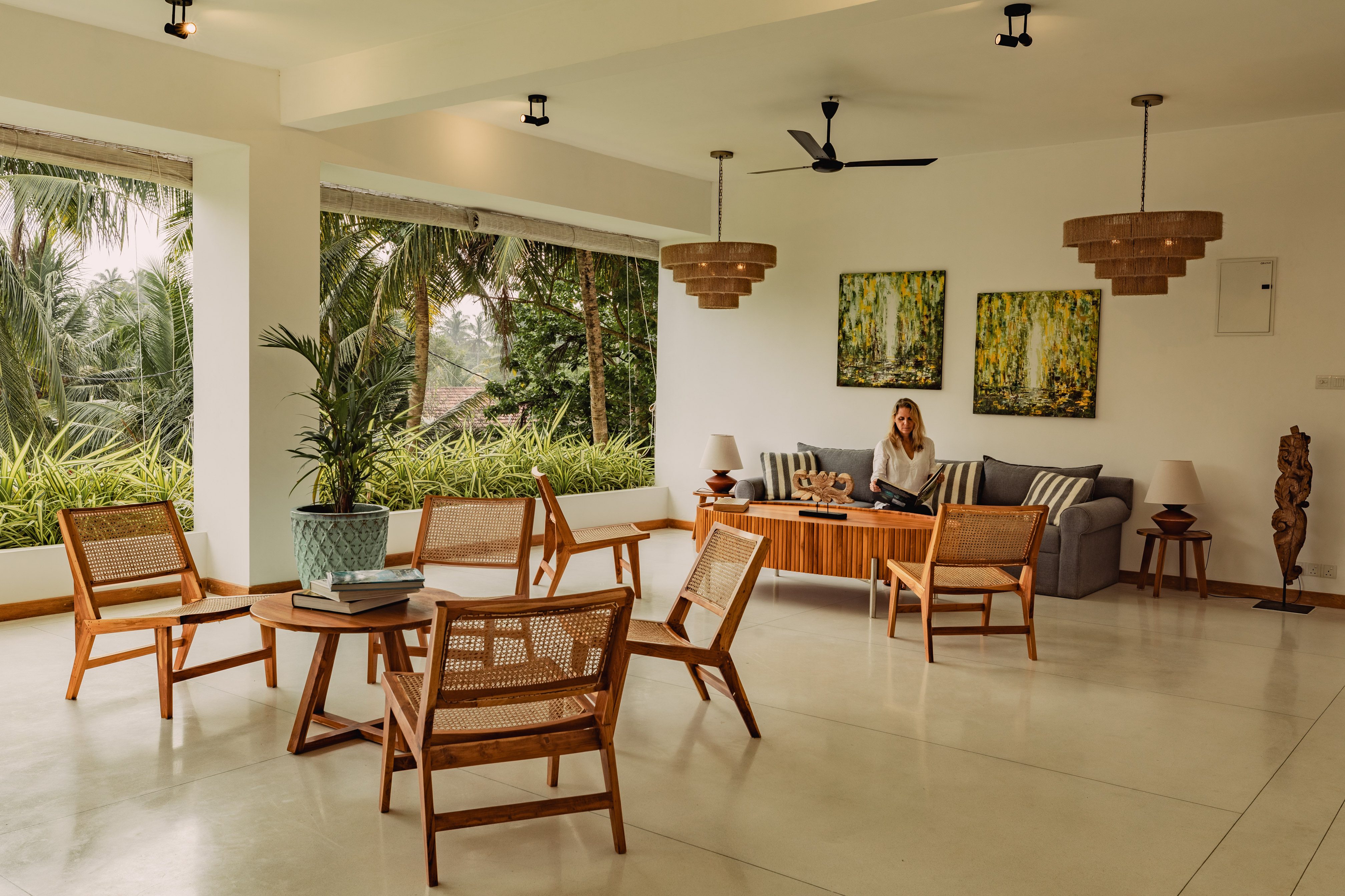 Bibliothek der Villa Lanka Flair