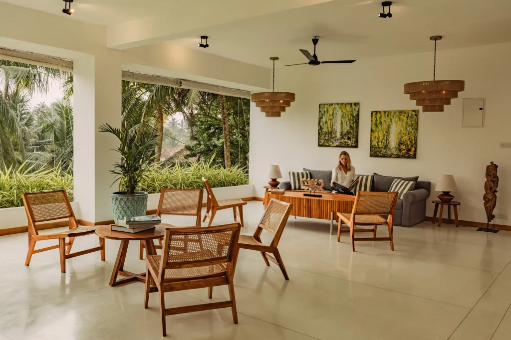Bibliothek der Villa Lanka Flair